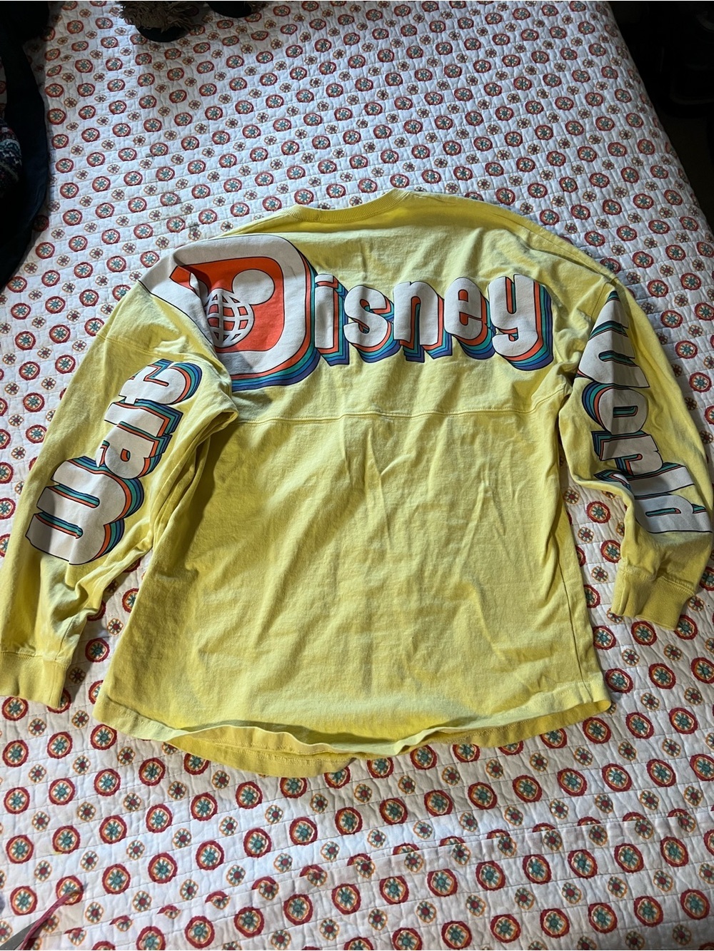 Walt Disney World Retro Yellow Spirit Jersey Long Sleeve Shirt size small